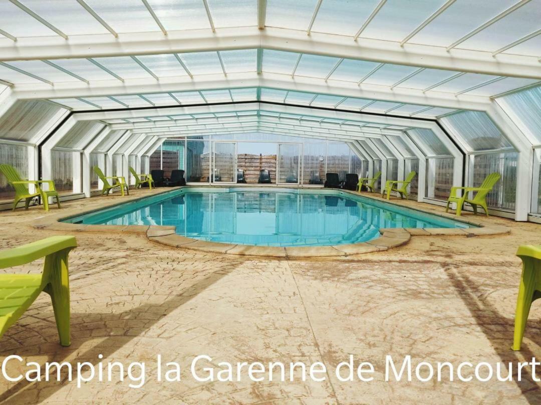 La Garenne De Moncourt Campsite *